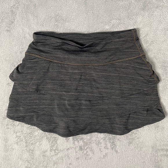 Athleta Pants - Athleta Skort Women Small Gray Built-in Shorts Athletic Skirt Activewear Tennis